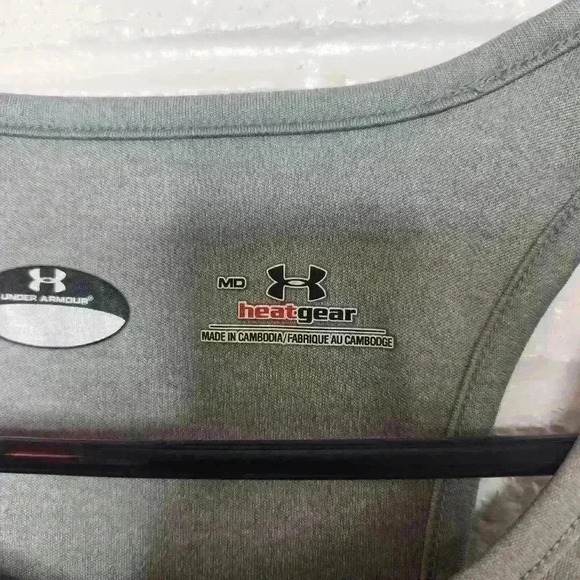 Under armour women's grey racerback tank size medium - Picture 6 of 6